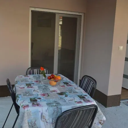 Fourm Apartman